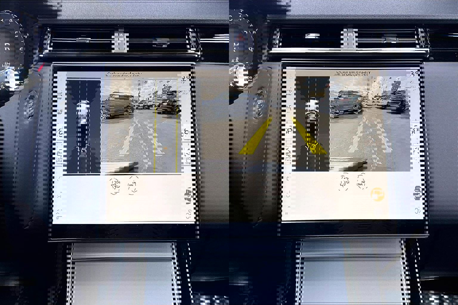 Certified 2025 Land Rover Range Rover Velar S AWD/4WD image 27