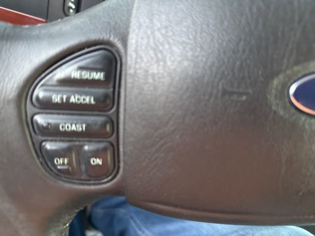 Used 2005 Ford F250 Lariat image 35