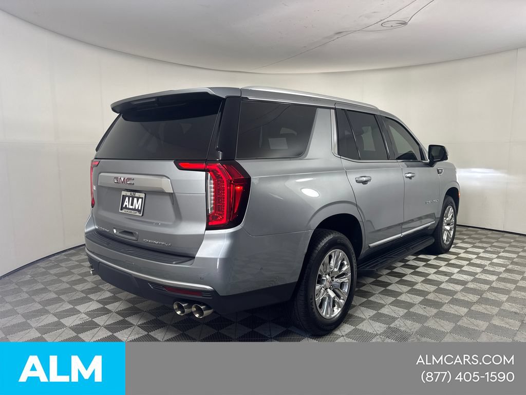 Used 2024 GMC Yukon Denali w/ Advanced Technology Package AWD/4WD image 6