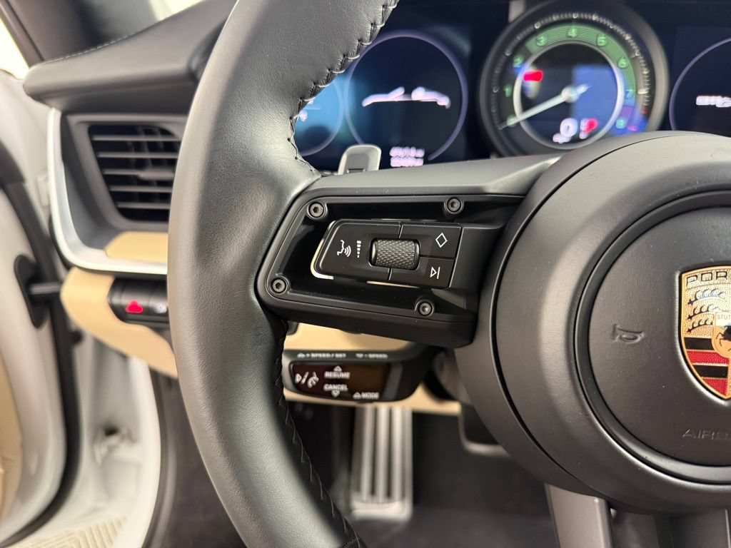 Certified 2023 Porsche 911 Targa 4S AWD/4WD image 26