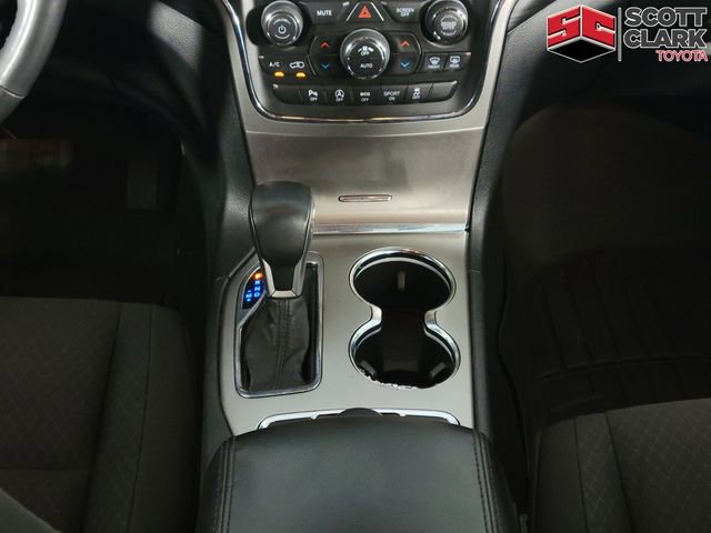 Used 2019 Jeep Grand Cherokee Laredo AWD/4WD image 24