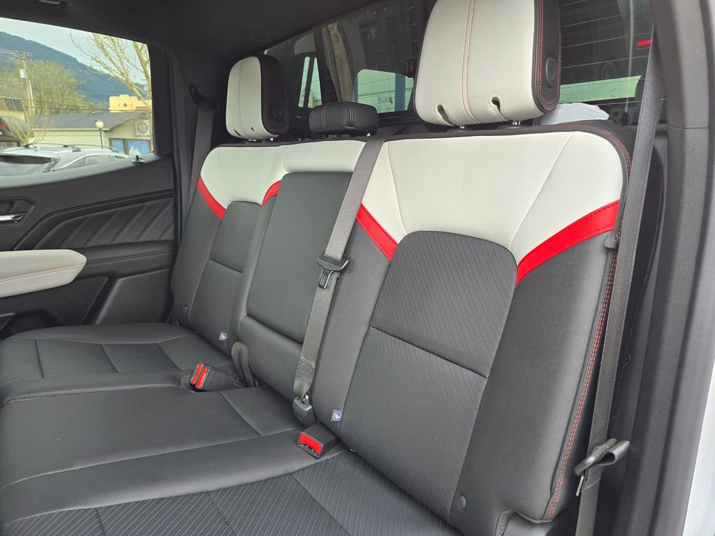 Used 2023 GMC Canyon AT4X w/ Edition 1 AWD/4WD image 19