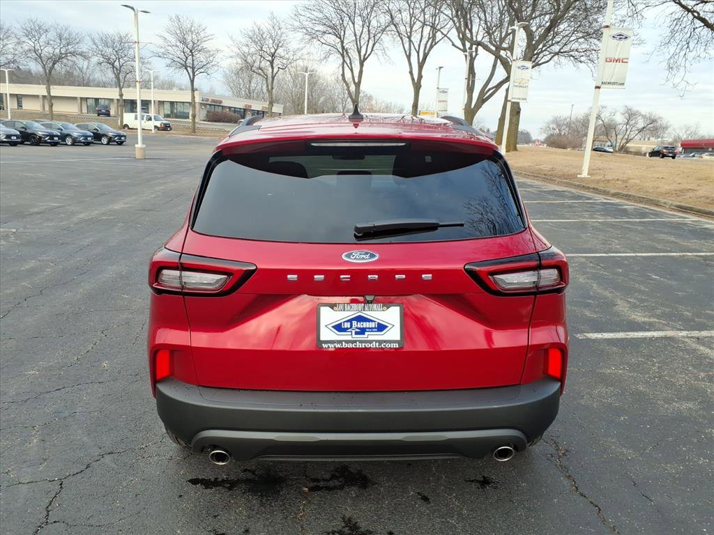 Used 2025 Ford Escape ST-Line FWD image 6