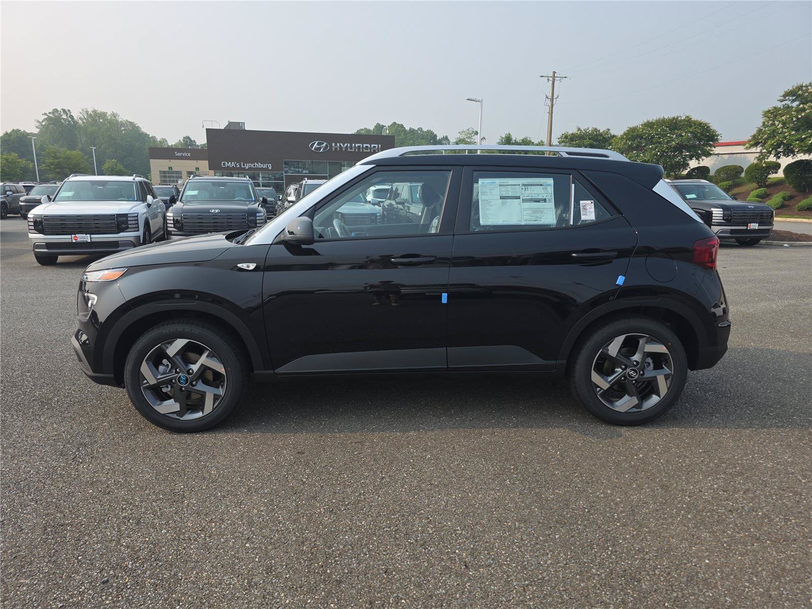 New 2026 Hyundai Venue SEL FWD image 7