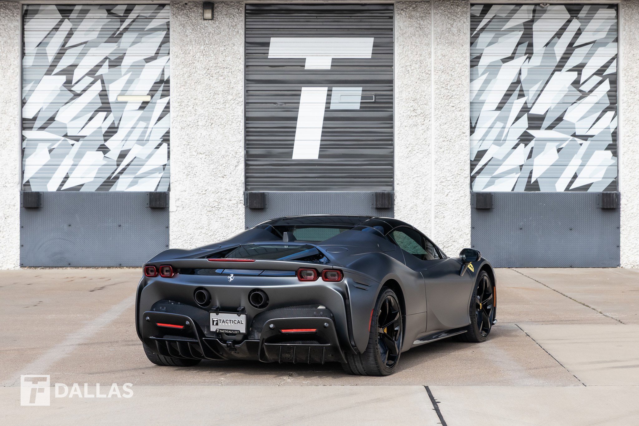 Used 2025 Ferrari SF90 Spider Spider image 18