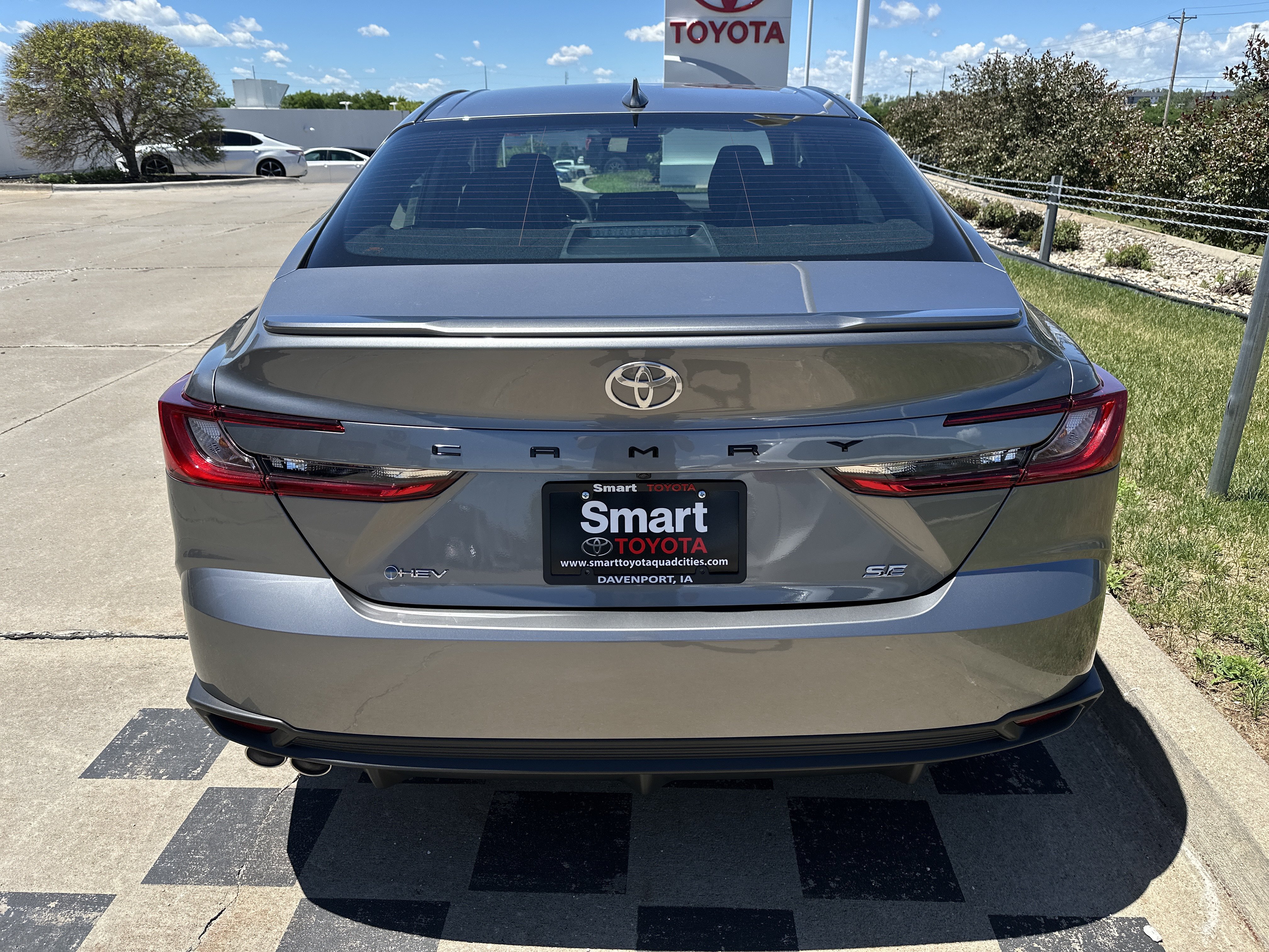 New 2026 Toyota Camry SE w/ Convenience Package FWD image 5
