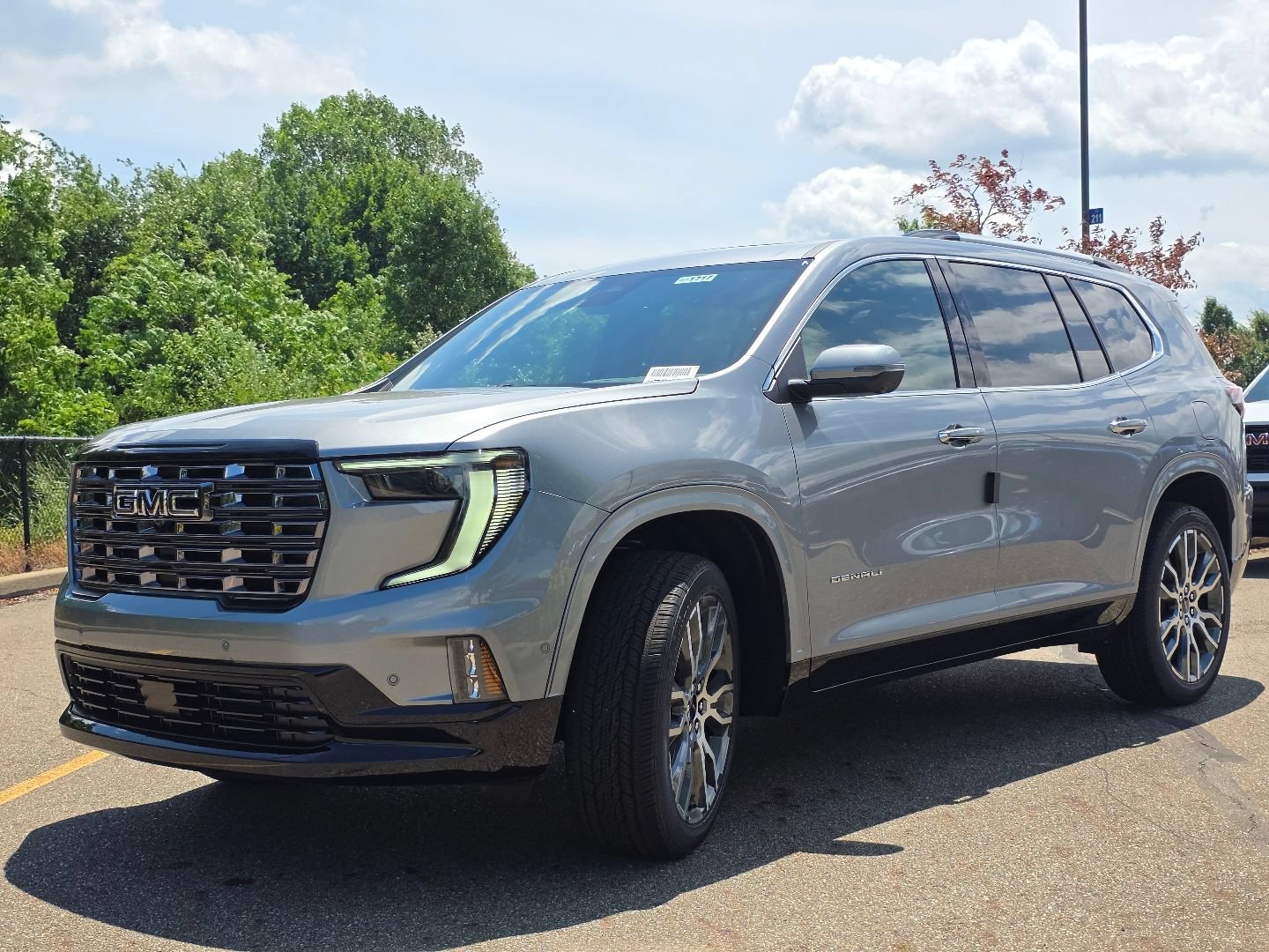 New 2026 GMC Acadia Denali Ultimate AWD/4WD image 14