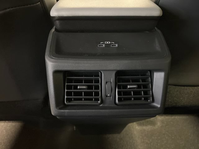 New 2026 Subaru Solterra AWD/4WD image 21