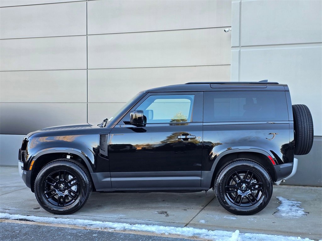 New 2025 Land Rover Defender 90 S image 4