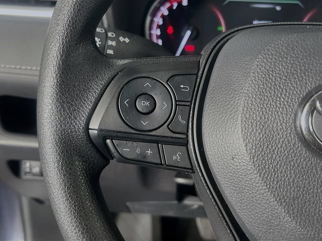 Used 2025 Toyota RAV4 LE FWD image 17