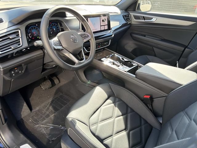New 2026 Volkswagen Atlas Cross Sport SE FWD image 13