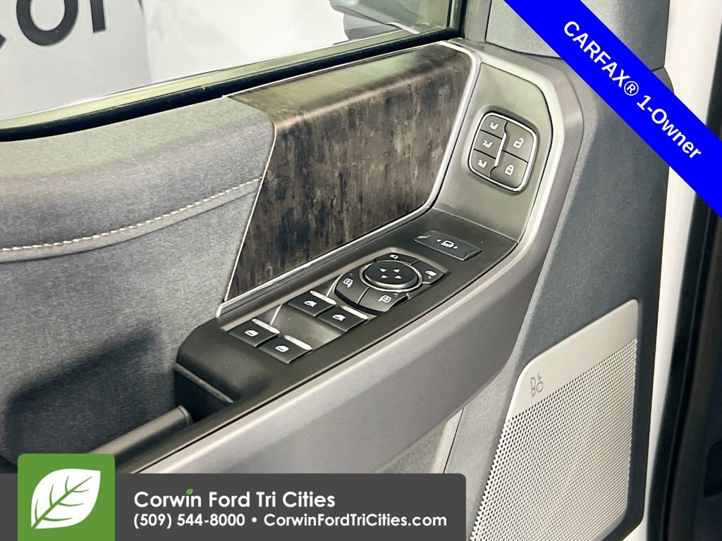 Used 2025 Ford F350 Lariat w/ Lariat Ultimate Package image 12