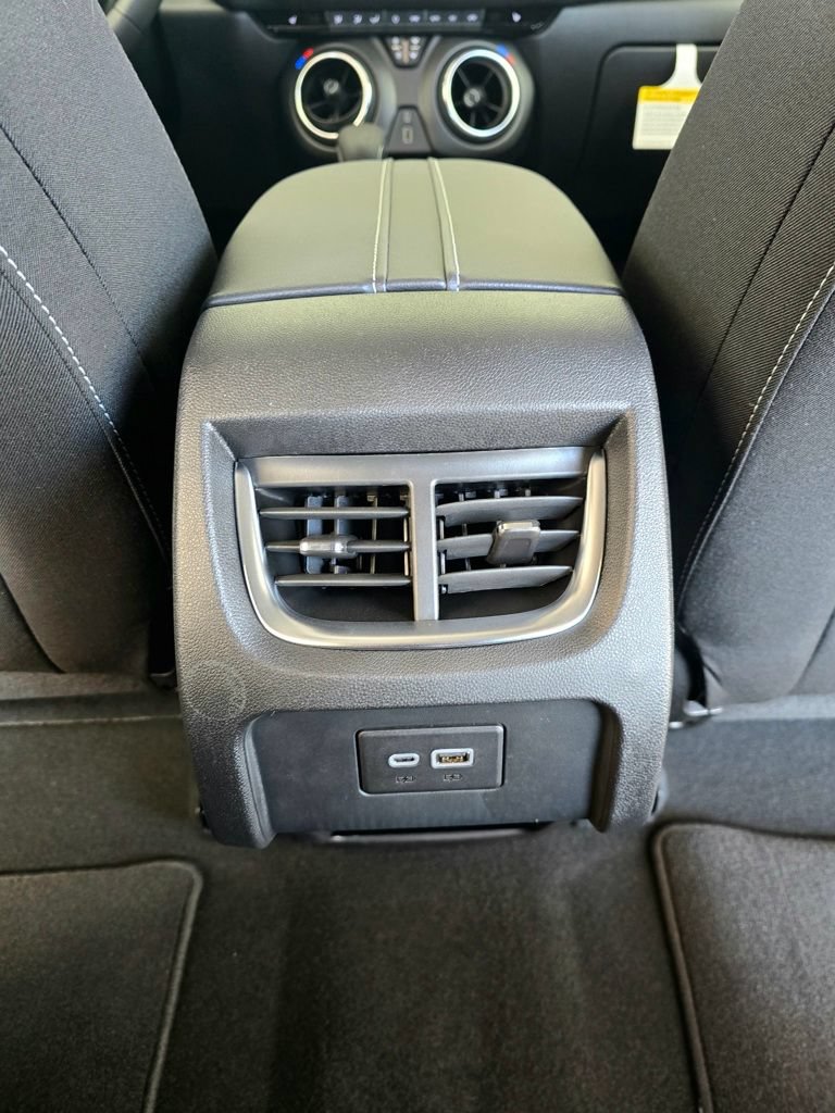 New 2025 Chevrolet Blazer LT FWD image 21