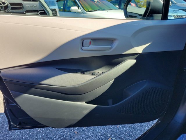 Used 2026 Toyota Corolla LE image 34