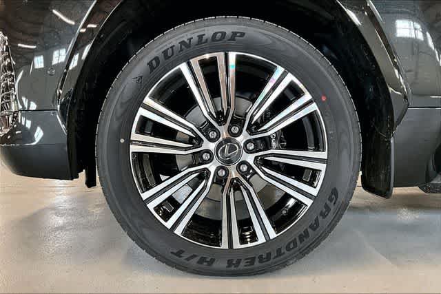 New 2026 Lexus LX 700h Luxury AWD/4WD image 12