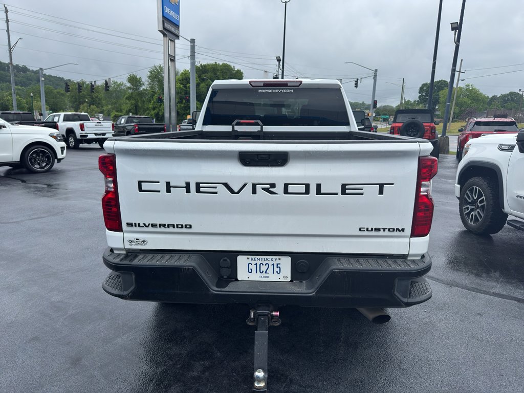 Used 2024 Chevrolet Silverado 2500 Custom w/ Custom Convenience Package AWD/4WD image 5