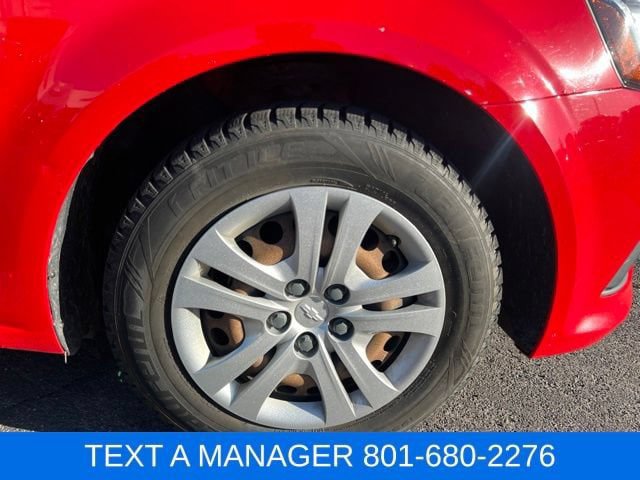Used 2019 Chevrolet Sonic LT FWD image 11