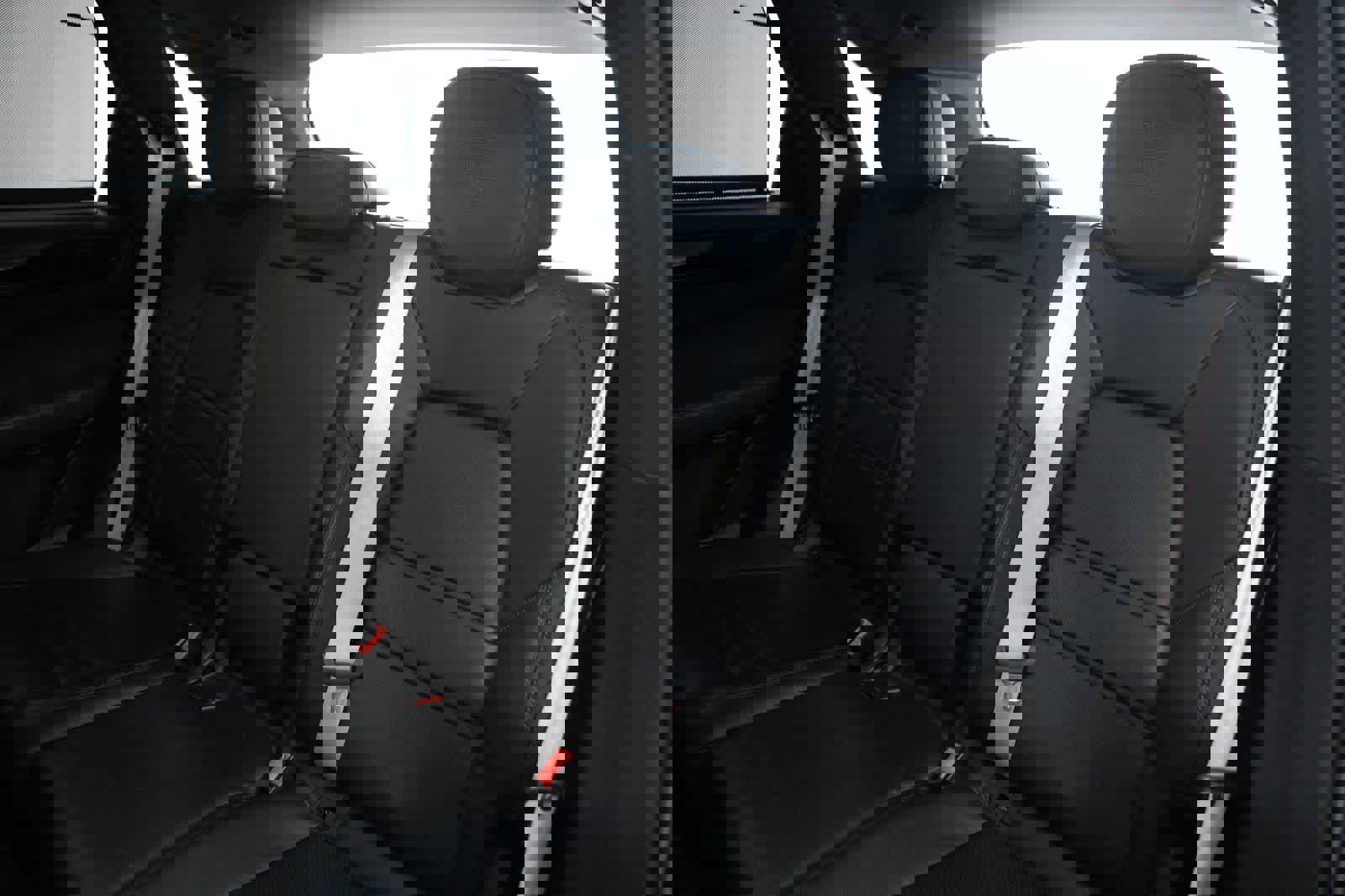 Certified 2023 Porsche Cayenne S Platinum image 37