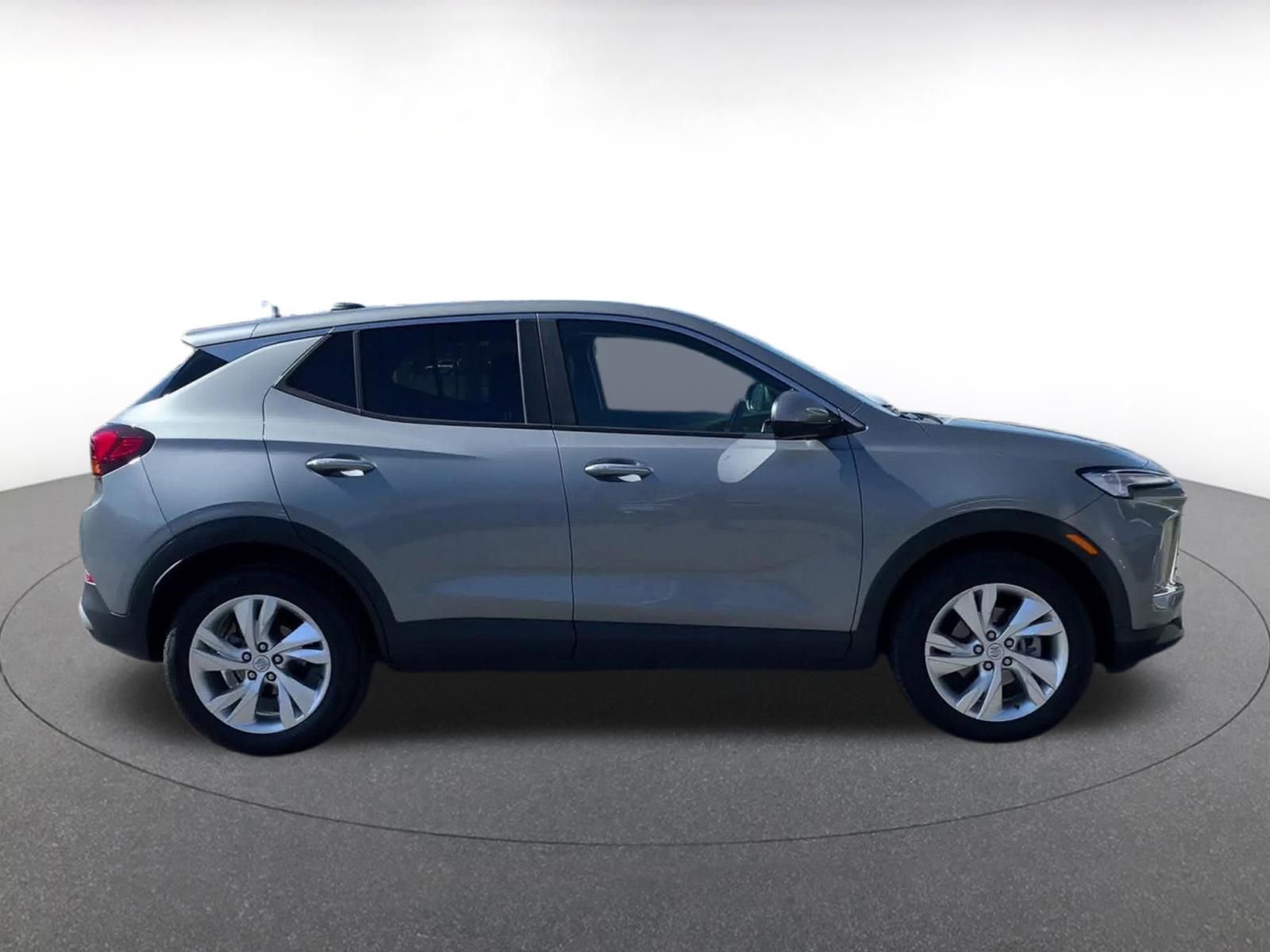 Used 2025 Buick Encore GX Preferred image 16