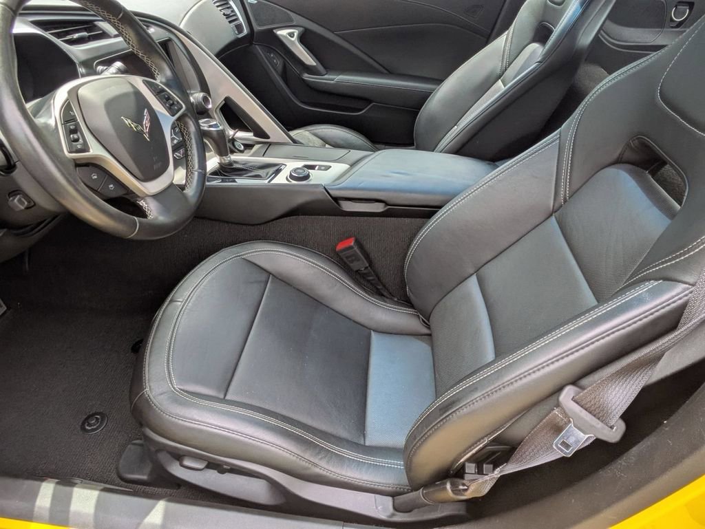 Used 2015 Chevrolet Corvette Stingray Coupe w/ ZF1 Appearance Package RWD image 12