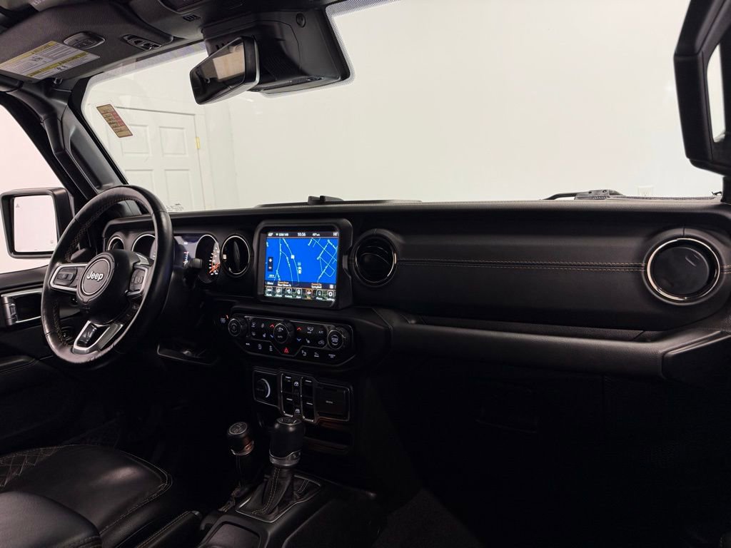 Used 2022 Jeep Gladiator Overland image 25