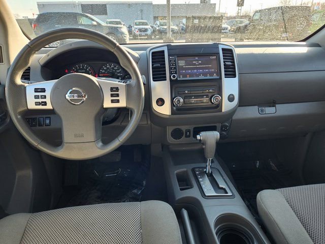 Used 2019 Nissan Frontier SV image 10