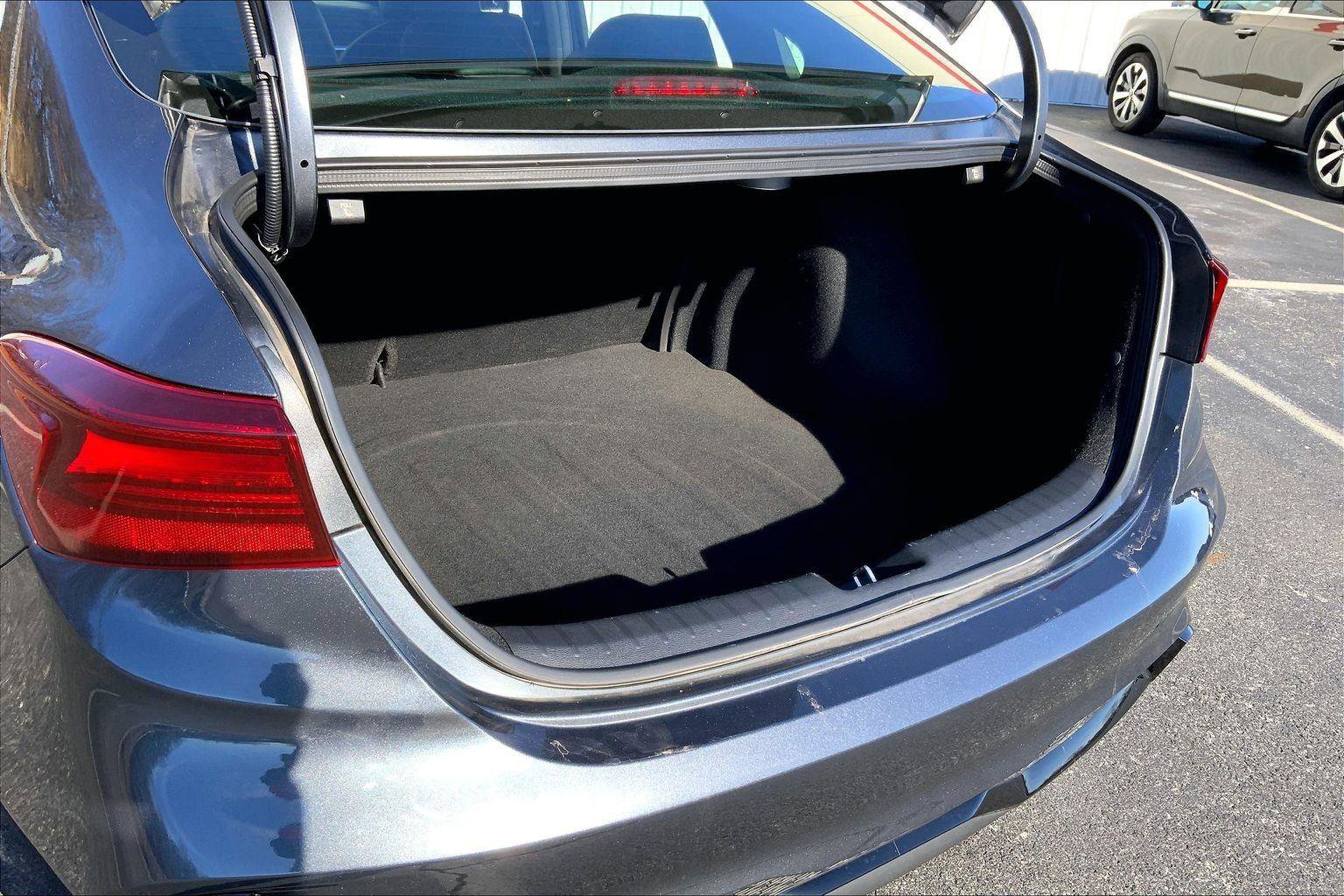 Used 2024 Kia Forte GT-Line w/ GT-Line Premium Package image 25