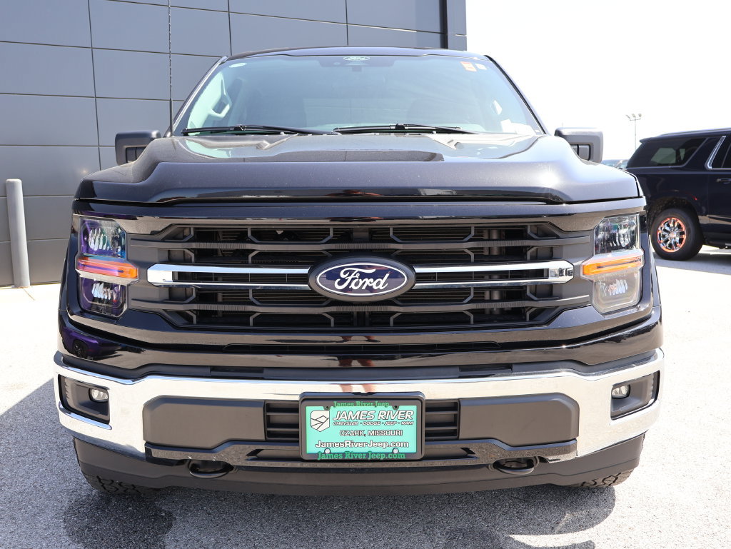 Used 2025 Ford F150 XLT AWD/4WD image 7