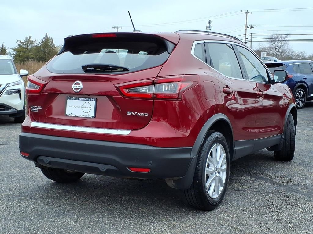 Used 2021 Nissan Rogue Sport SV AWD/4WD image 3