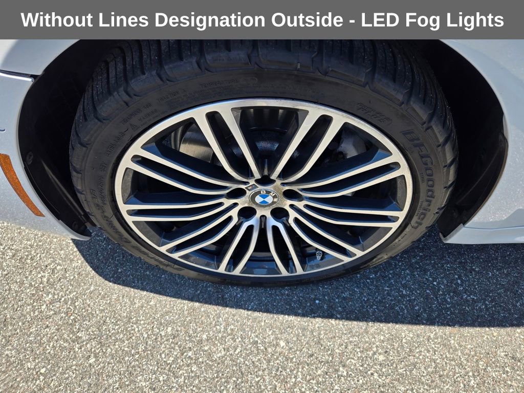 Used 2019 BMW 530e w/ M Sport Package image 17