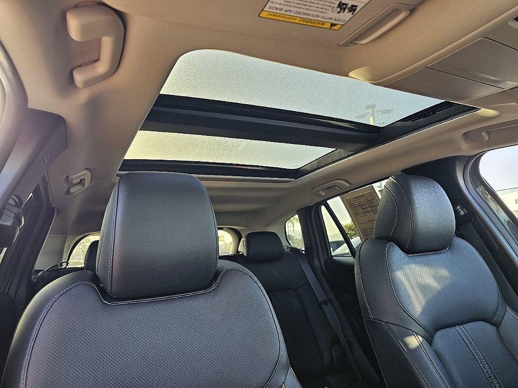 Certified 2025 MAZDA CX-50 AWD 2.5 Hybrid w/ Premium Pkg image 20