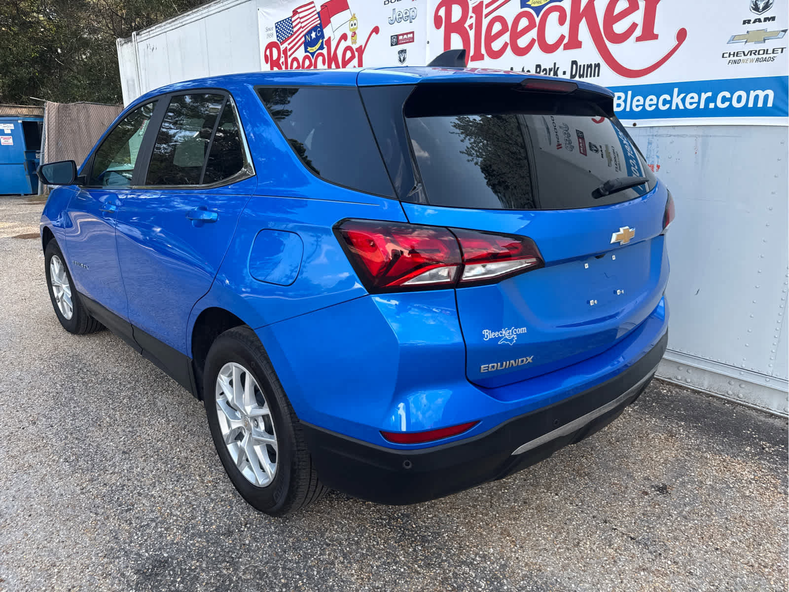 Used 2024 Chevrolet Equinox LT w/ LPO, Floor Liner Package FWD image 8