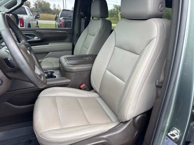Used 2023 Chevrolet Tahoe LT w/ Luxury Package AWD/4WD image 33