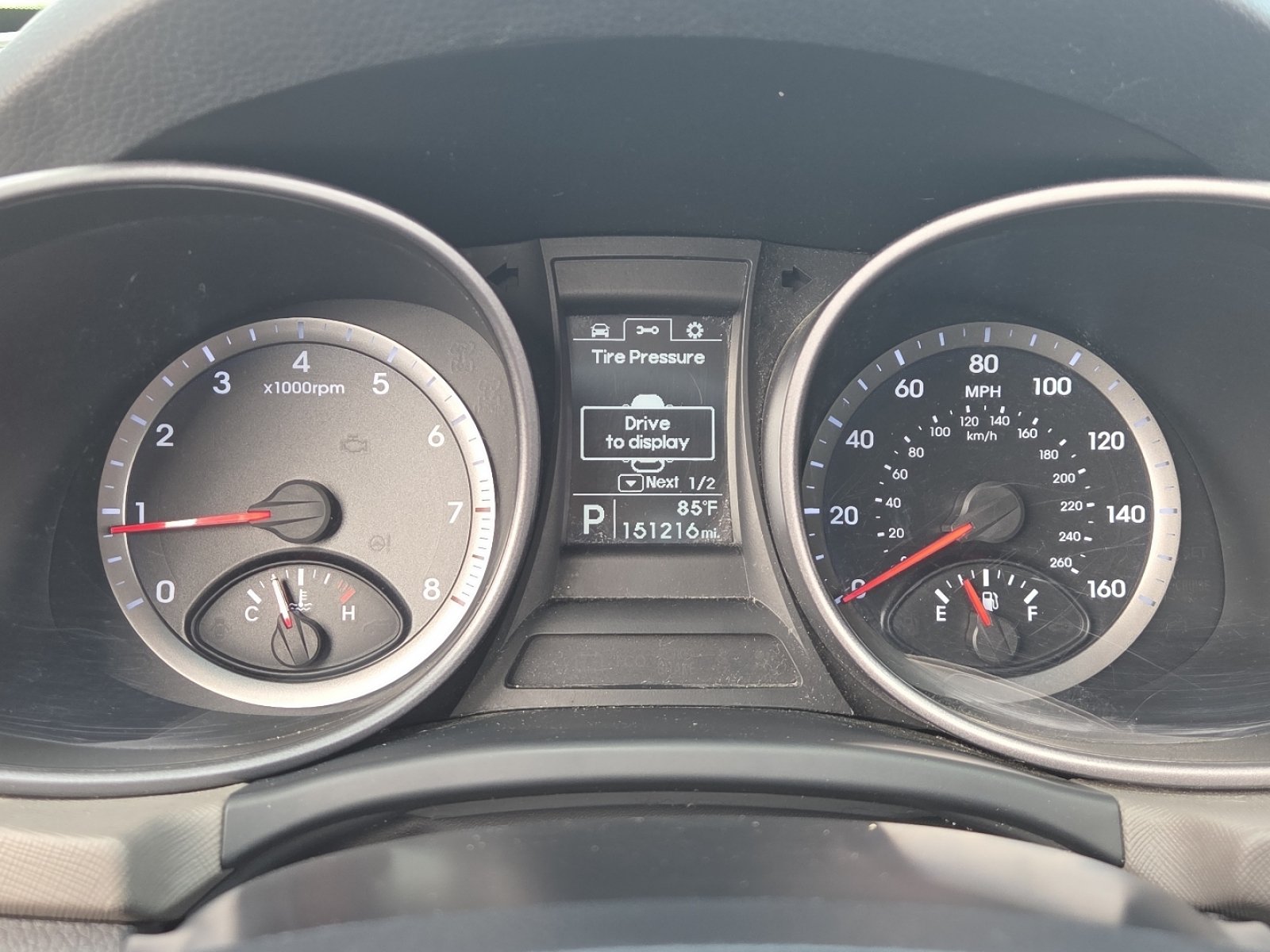 Used 2016 Hyundai Santa Fe Sport w/ Option Group 02 AWD/4WD image 26