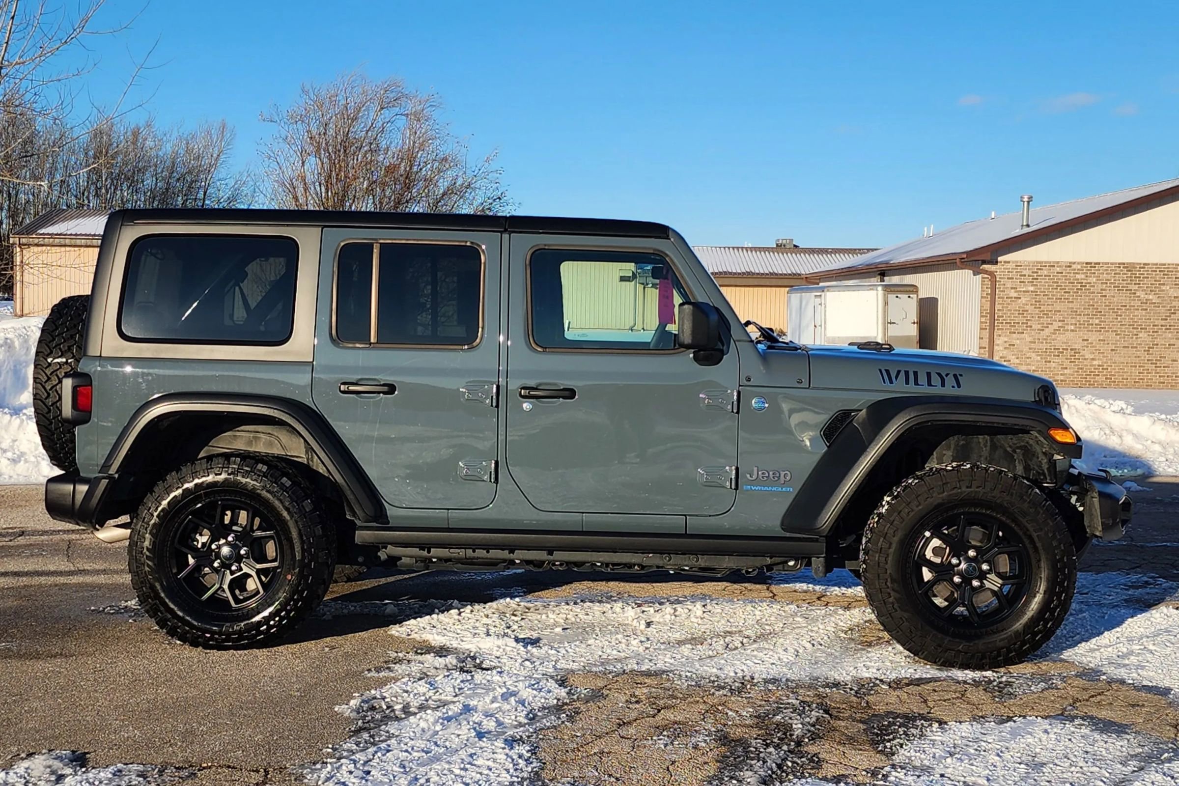Used 2025 Jeep Wrangler Unlimited Sport S 4xe image 9