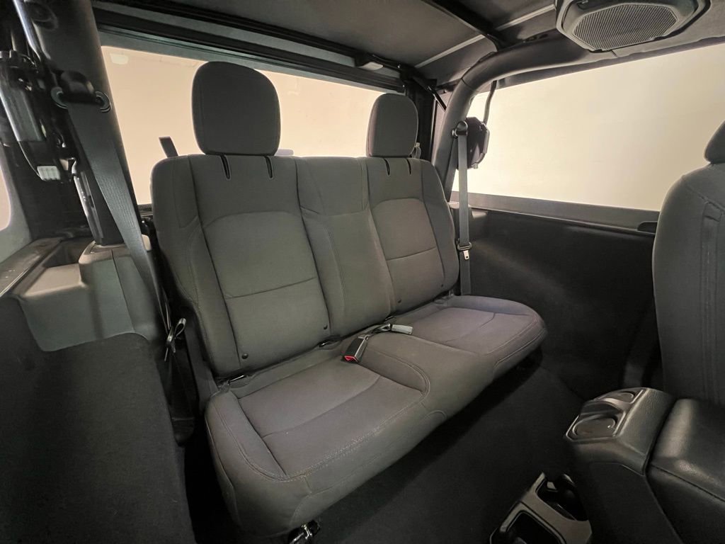 Used 2022 Jeep Wrangler Willys image 8