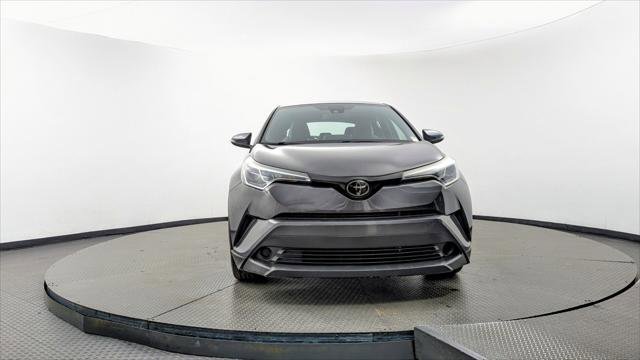Used 2019 Toyota C-HR XLE image 12