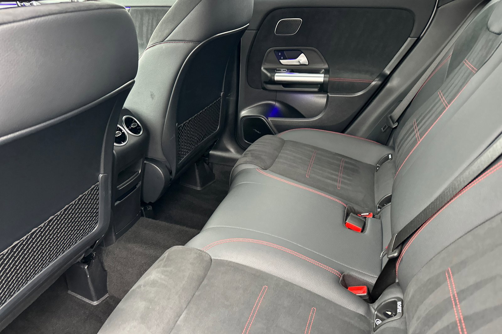 Certified 2025 Mercedes-Benz GLA 250 4MATIC image 12