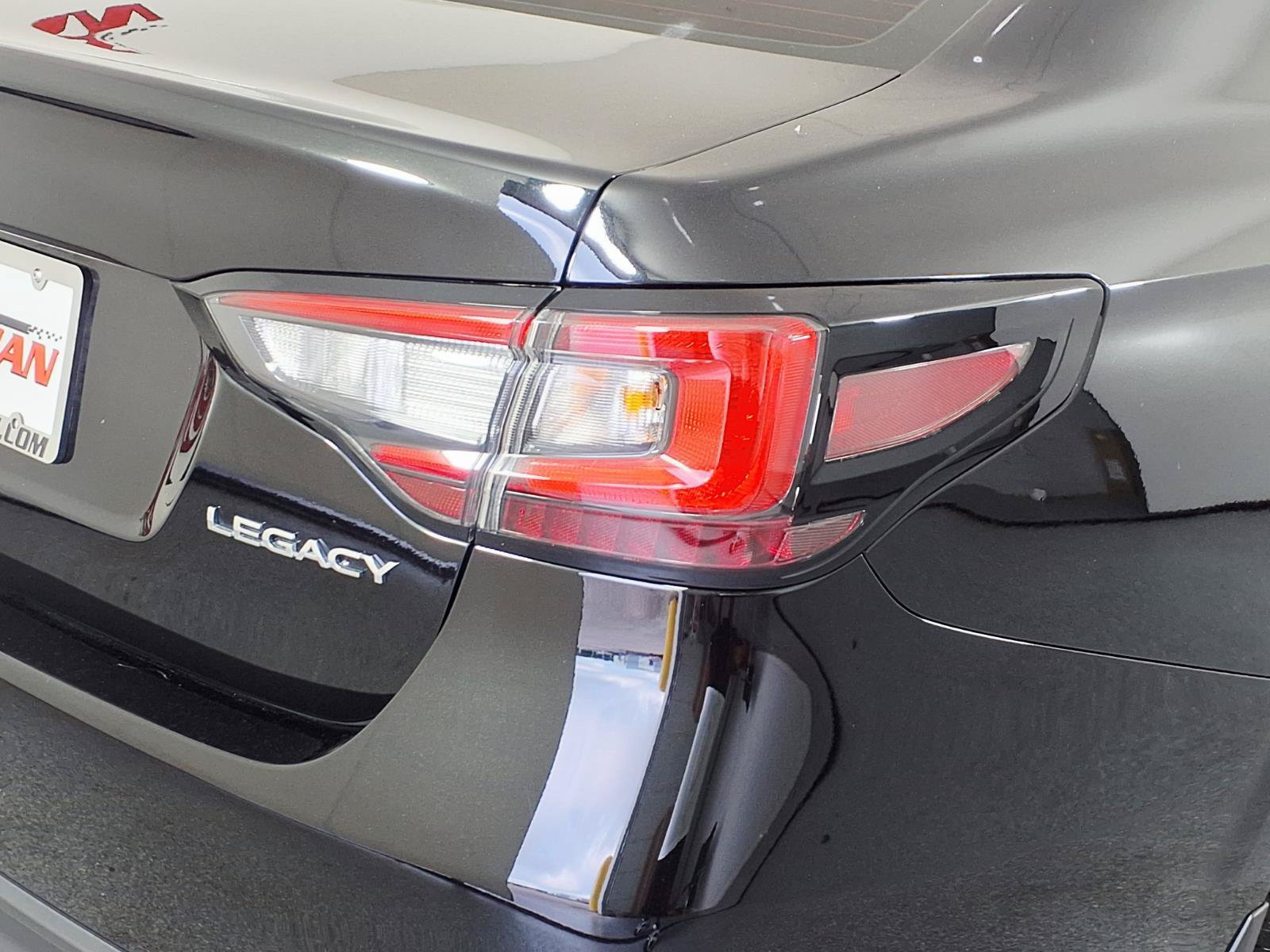 Certified 2025 Subaru Legacy Premium AWD/4WD image 7