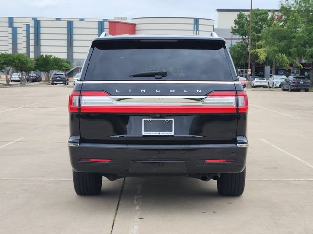 Used 2019 Lincoln Navigator Reserve AWD/4WD image 6