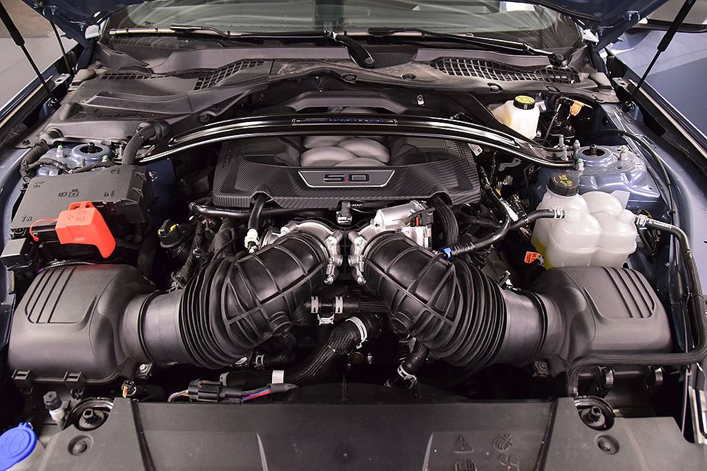 Used 2025 Ford Mustang Dark Horse RWD image 35