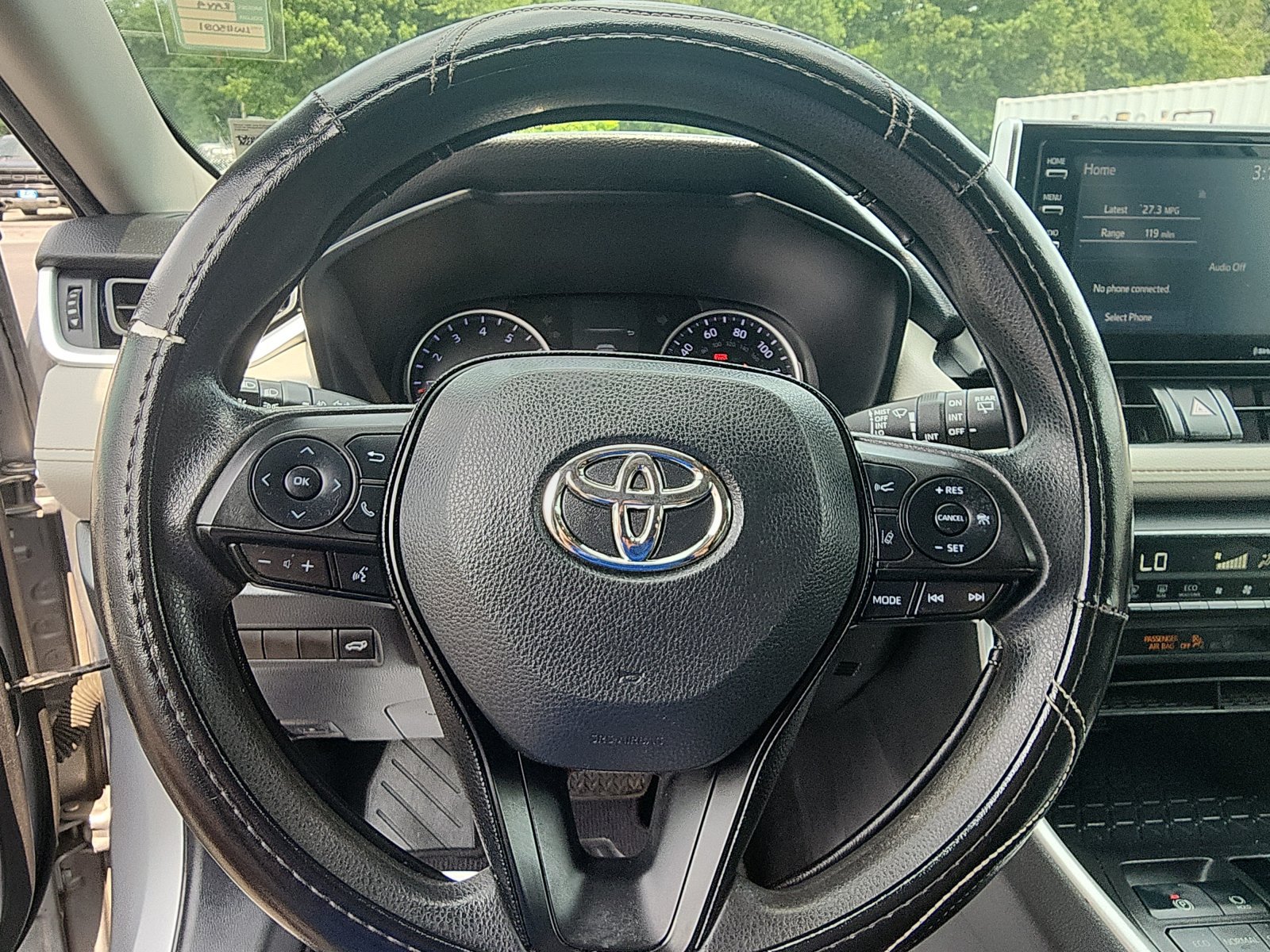 Used 2020 Toyota RAV4 XLE w/ Convenience Package AWD/4WD image 16