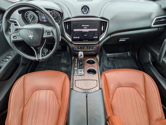 Used 2023 Maserati Ghibli Modena Q4 image 17