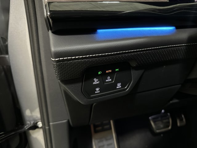 New 2026 Volkswagen Atlas SEL Premium R-Line image 35