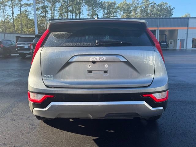 Used 2025 Kia Niro SX image 4