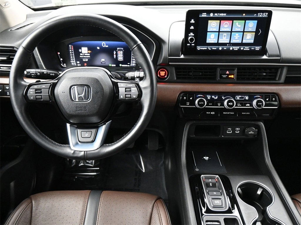 Used 2024 Honda Pilot Elite image 6