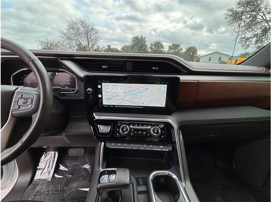 Used 2022 GMC Sierra 1500 Denali w/ Denali Reserve Package image 11