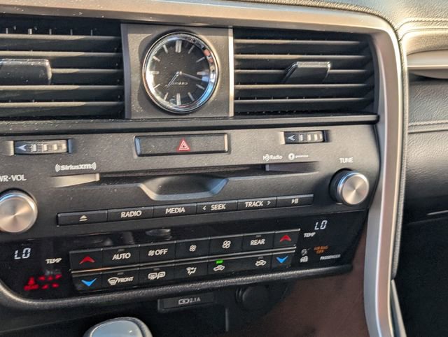 Used 2020 Lexus RX 350L 350L w/ Premium Package image 17