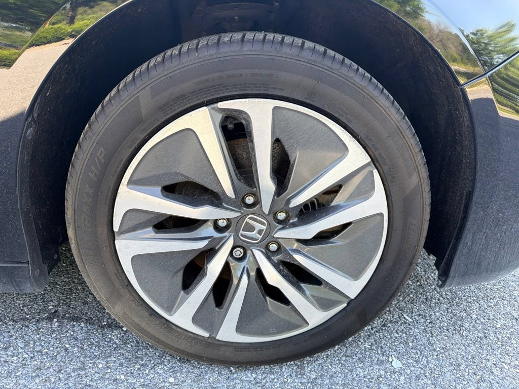 Used 2018 Honda Accord EX-L image 13