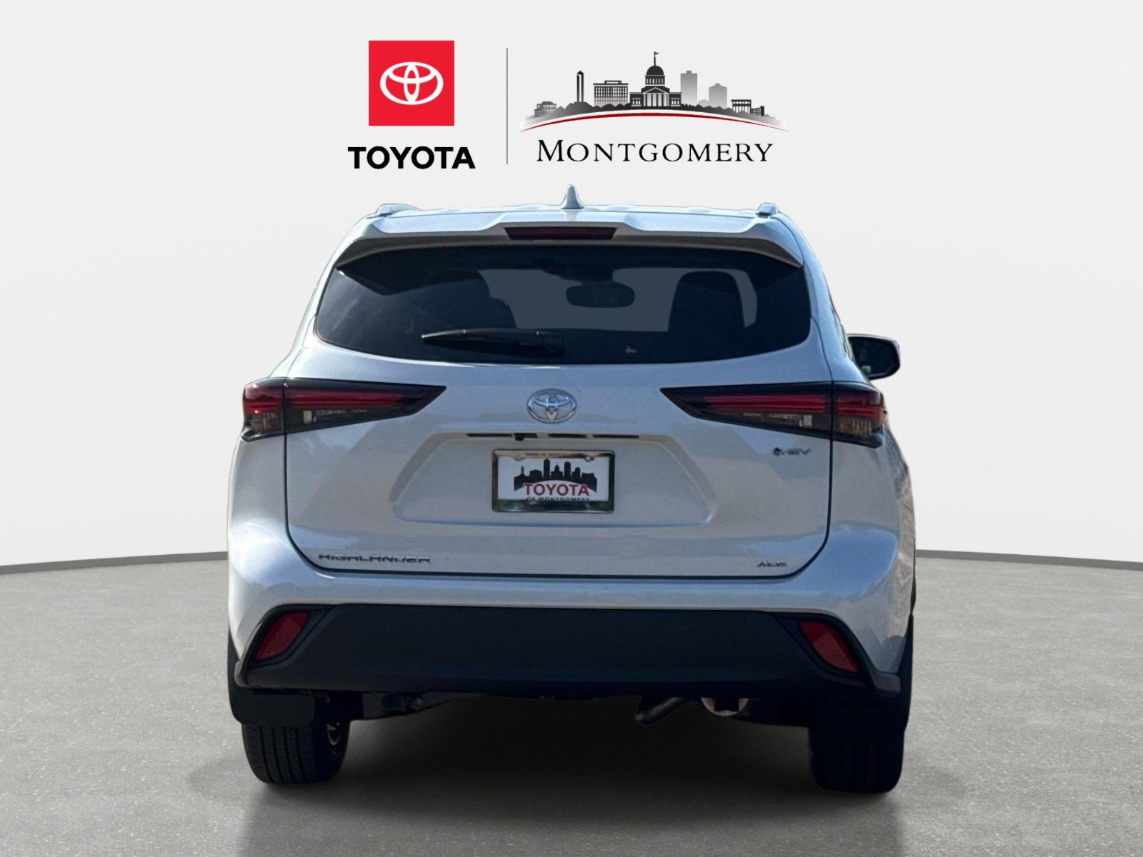 New 2026 Toyota Highlander XLE image 4